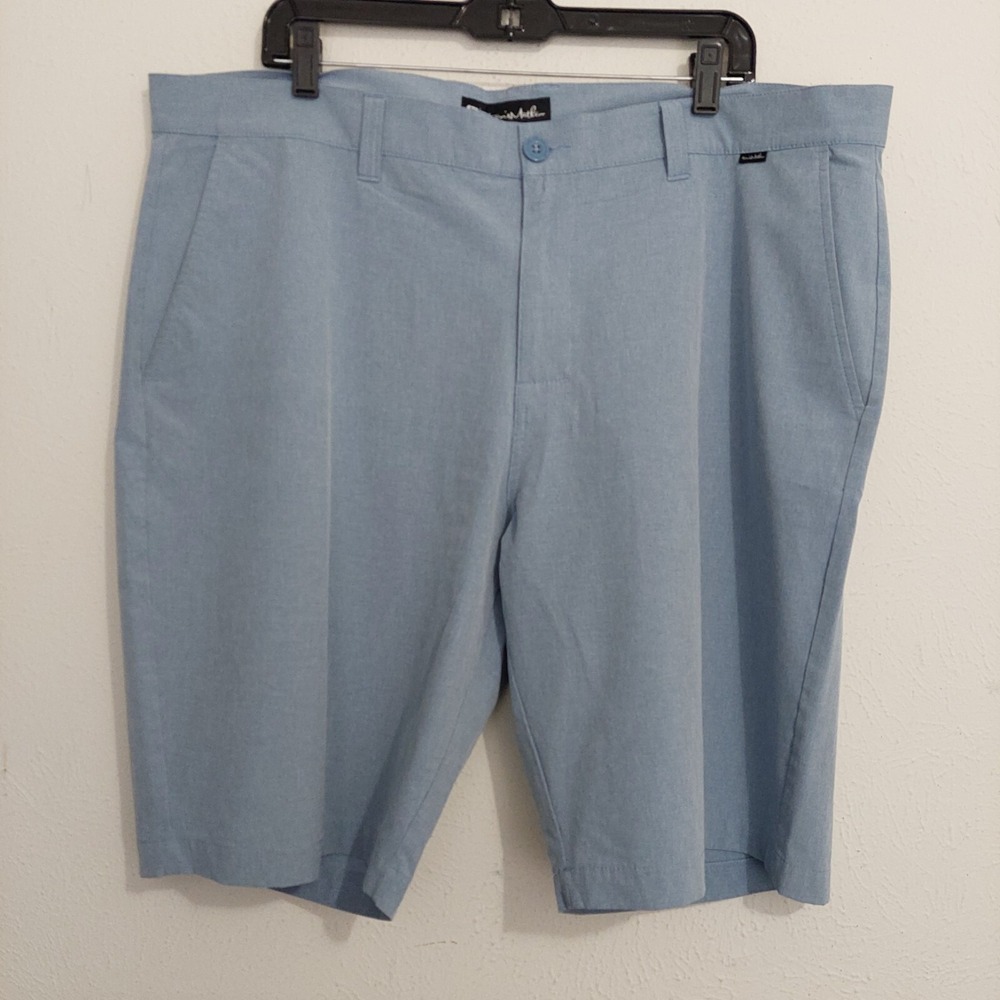 Travis Mathew Golf Shorts Light Blue Men's Size‎ 40  Performance Stretch